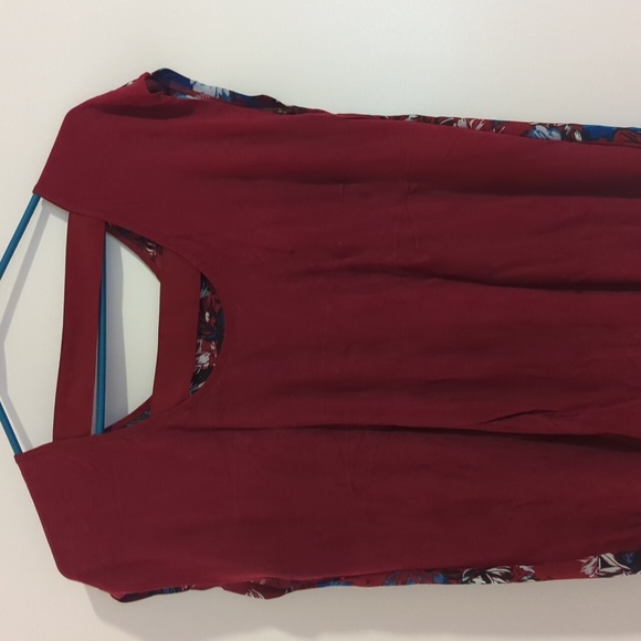 Reitmans tshirt, small - Picture 2 of 4